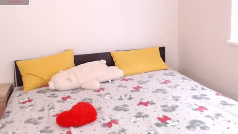 Snapshot of brunettgirl_ chatting on 7, 7, 2026 Ellis online show from 7, 7, 2026