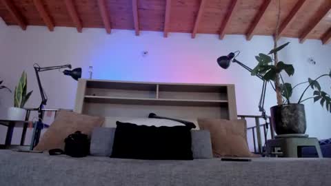 Andres Suarez online show from 20, 3, 2026