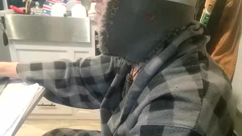 Steve... aka SkinnieDippin aka TimberTramp online show from 16, 11, 2025