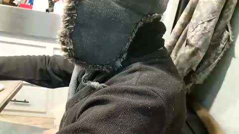 Steve... aka SkinnieDippin aka TimberTramp online show from 20, 12, 2025