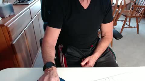 Brussells online show from 6, 2, 2025