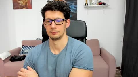 Brutus K online show from 3, 2, 2025