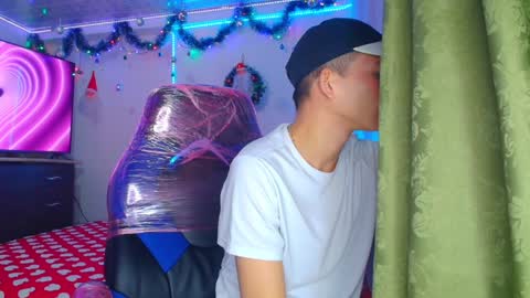 BRYAM INDEPENDENT MODEL online show from 16, 12, 2024