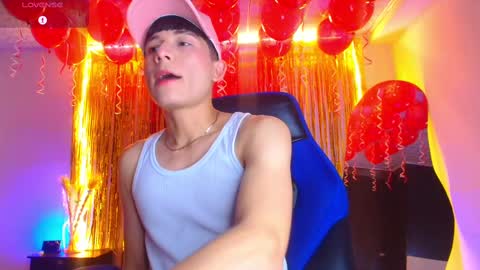 BRYAM INDEPENDENT MODEL online show from 11, 9, 2025