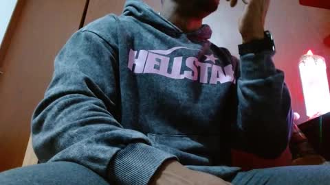 Enjoy the best muscle straws   online show from 20, 2, 2025