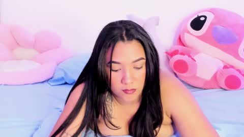 Carly     online show from 15, 1, 2025