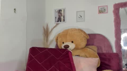 Snapshot of brytany05 chatting on 10, 6, 2026 hot online show from 10, 6, 2026