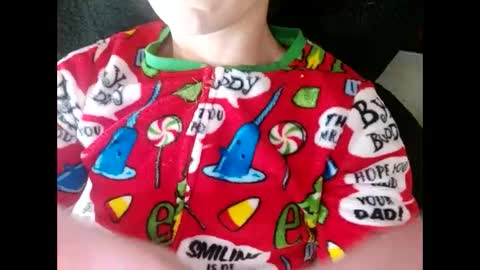 Snapshot of bubblebutt417 chatting on 10, 1, 2025 Max candi online show from 10, 1, 2025