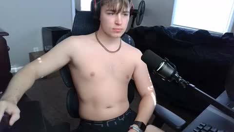 BubblebuttBdn online show from 5, 12, 2025