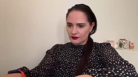 Anna online show from 19, 7, 2026
