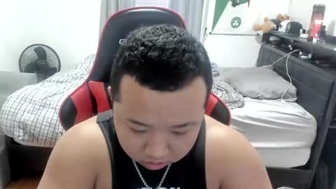 buffsexyman24 online show from 7, 3, 2025