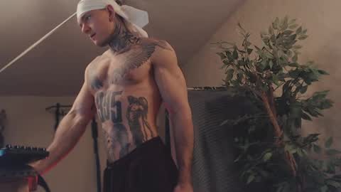 Dmitriy  online show from 28, 2, 2025