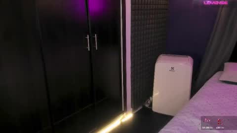 Bunny and The Rock online show from 17, 9, 2025