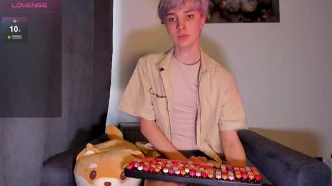 BunnyBlush online show from 22, 4, 2026