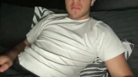 Snapshot of bunnybun_0s chatting on 7, 4, 2026 bunny online show from 7, 4, 2026