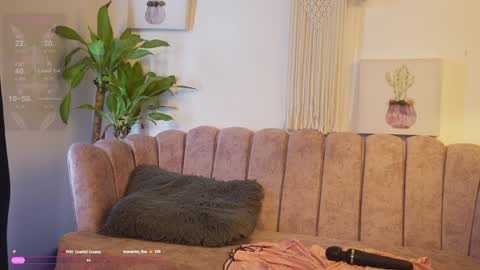  30 Off online show from 28, 1, 2025