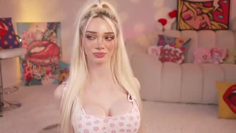 Snapshot of bunnydollstella chatting on 19, 6, 2026 Stella online show from 19, 6, 2026