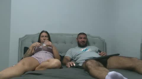 bunnyela online show from 27, 10, 2025