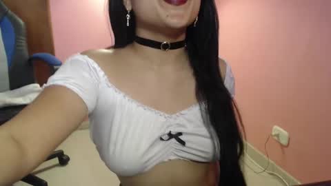 bunnyEmilyR0s33 online show from 26, 12, 2024