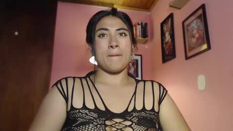 bunnyEmilyR0s33 online show from 23, 1, 2025