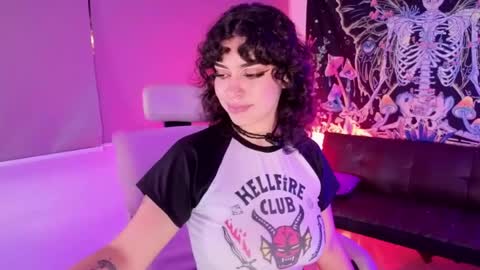   online show from 1, 4, 2026