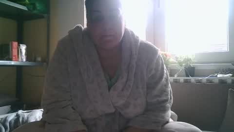 babuska1981 online show from 8, 1, 2025