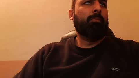 Hairy Arabian online show from 13, 1, 2025