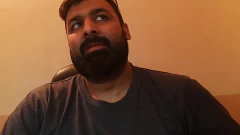 Hairy Arabian online show from 17, 1, 2025