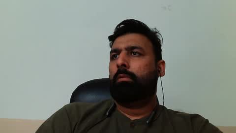 Hairy Arabian online show from 4, 2, 2025