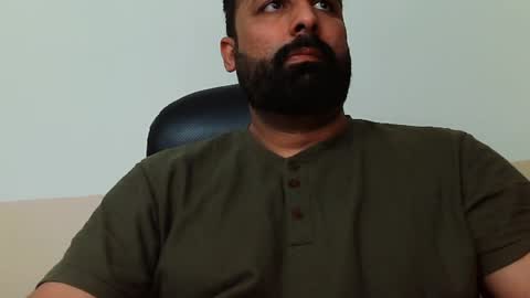 Hairy Arabian online show from 5, 2, 2025