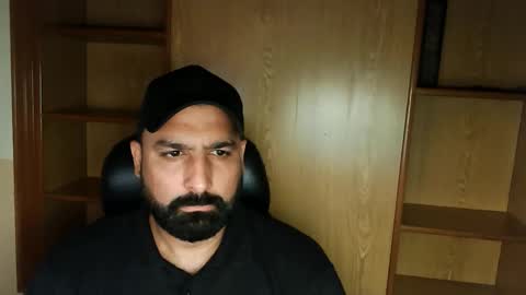 Hairy Arabian online show from 13, 9, 2025