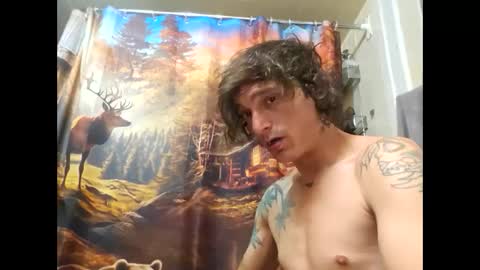 Snapshot of burntbuns710 chatting on 21, 9, 2025 LostSingledad online show from 21, 9, 2025