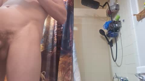 Snapshot of burntbuns710 chatting on 17, 2, 2026 LostSingledad online show from 17, 2, 2026