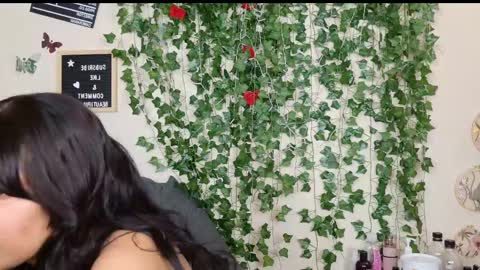 Snapshot of butterflybootyy chatting on 20, 2, 2025 butterfly booty online show from 20, 2, 2025