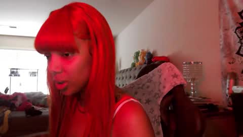 Snapshot of butterflybootyy chatting on 6, 10, 2025 butterfly booty online show from 6, 10, 2025