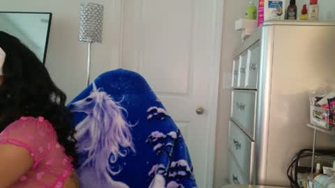 butterfly booty online show from 3, 4, 2026