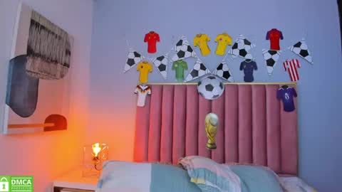 butterflydoll_ online show from 24, 6, 2026