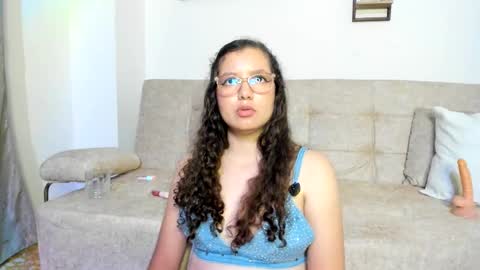 BUNNY BELLA online show from 8, 3, 2026