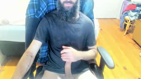 Snapshot of buzzcrash1 chatting on 28, 2, 2026 Buzz online show from 28, 2, 2026