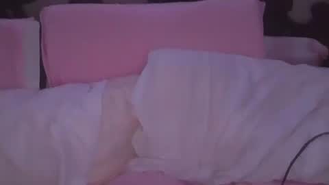 Snapshot of byel0ves chatting on 18, 9, 2025 angel online show from 18, 9, 2025