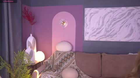 Kira online show from 14, 10, 2025