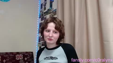 Snapshot of c0ralynx chatting on 7, 2, 2025 C0ralynx online show from 7, 2, 2025