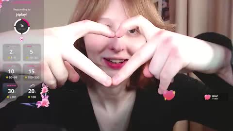 Snapshot of c0ralynx chatting on 3, 10, 2025 C0ralynx online show from 3, 10, 2025