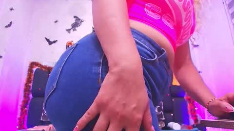 Carolina online show from 23, 10, 2025