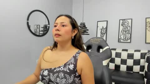 Camii Sweet  online show from 8, 3, 2026