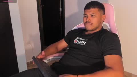 Snapshot of caballero_____ chatting on 28, 12, 2024 INSTAGRAM CABALLERO 1998 online show from 28, 12, 2024