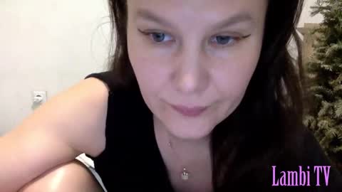 Snapshot of caffeinated_lamb chatting on 1, 2, 2025 Lamb online show from 1, 2, 2025