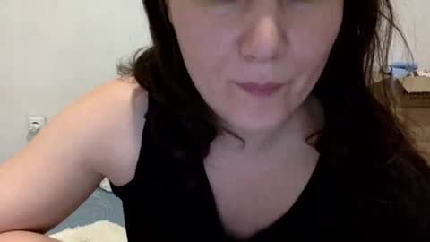 Snapshot of caffeinated_lamb chatting on 22, 9, 2025 Lamb online show from 22, 9, 2025