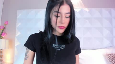 Caitlyn  online show from 26, 12, 2024