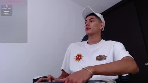 Valerio  online show from 11, 2, 2025